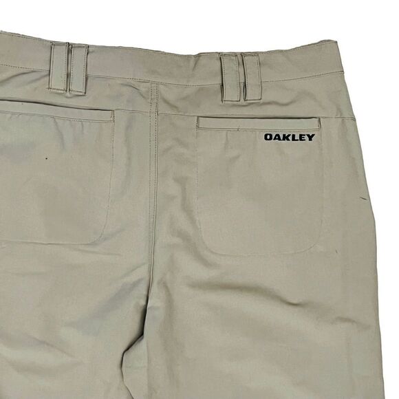 Oakley Golf Tan Flat Front Pockets Men’s Pants Sz 34x33 - Picture 7 of 12